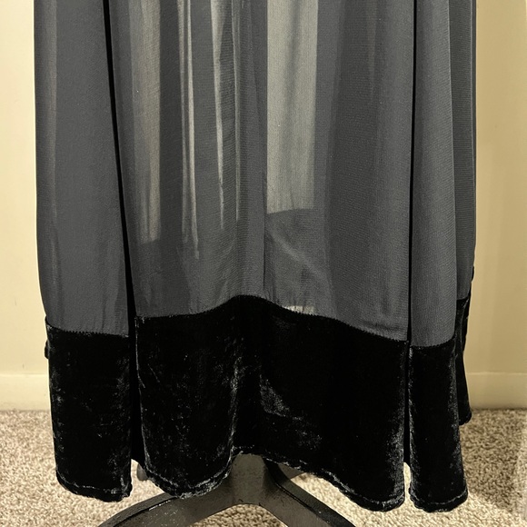 450$ TT MAR SHEER DRESS VELVET POCKETS SIZE SMALL - Picture 9 of 9